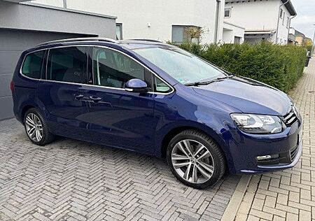 VW Sharan Volkswagen 2.0 TDI SOUND, 7S, Pano, AHK, Dyn.,2.Hd.