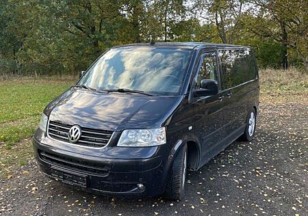 VW T5 Multivan Volkswagen Highline