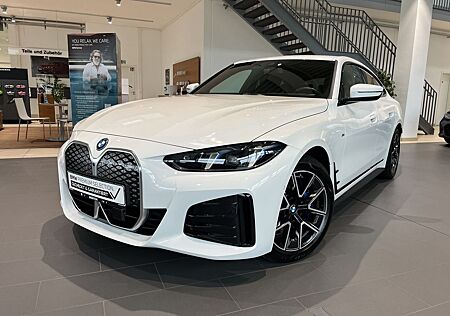 BMW i4 eDrive40 M Sportpaket/HiFi/DAB/AHK/RFK/Shz