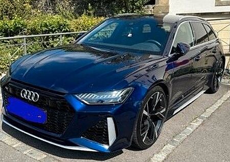 Audi RS6 4.0 TFSI tiptr. quattro -