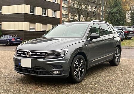 VW Tiguan Volkswagen 1.5 TSI DSG IQ.DRIVE naht. Lenkrad Sthz