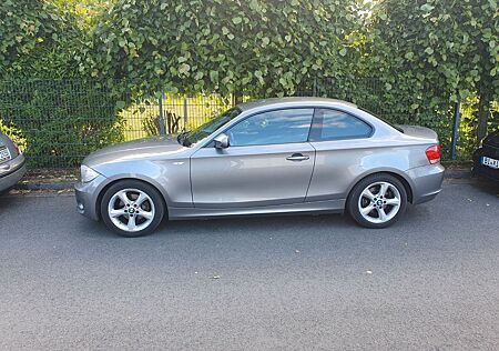BMW 118d Coupé Limited Edition Lifestyle Limited...