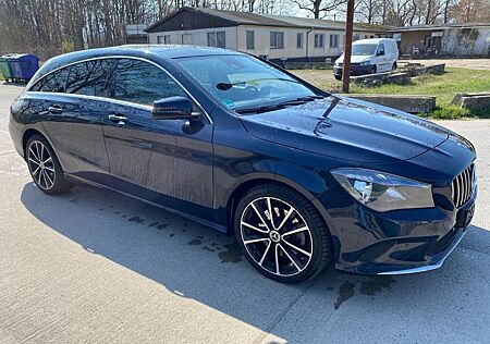 Mercedes-Benz CLA 250 Shooting Brake AHK*Leder*Panorama*Kamera