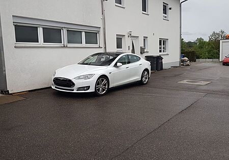 Tesla Model S 85 - free Supercharging, Heckantrieb