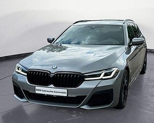 BMW 530d xDrive Touring A -