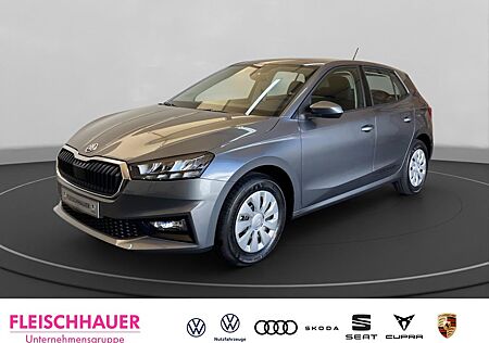 Skoda Fabia 1.0 Essence LED Apple CarPlay Android Auto