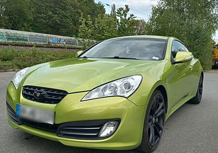 Hyundai Genesis 2.0T Coupé