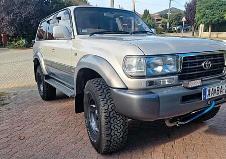 Toyota Land Cruiser gebraucht kaufen Toyota Land Cruiser 4.2 TD HDJ 80 VX Limited