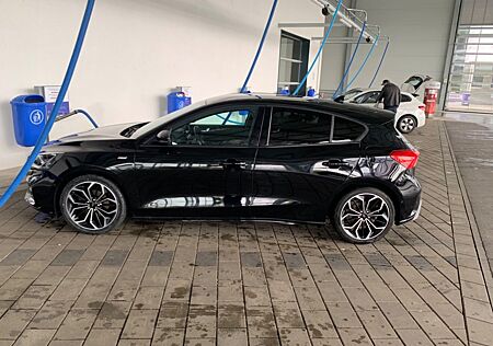 Ford Focus 1,0 EcoBoost 92kW ST-Line ST-Line