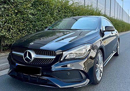 Mercedes-Benz CLA 180 Shooting Brake - AMG-Styling/LEDER/NAVI