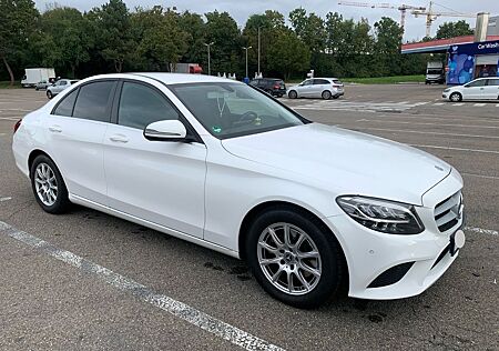 Mercedes-Benz C 220 d 4MATIC Autom.- AHK, BURMESTER