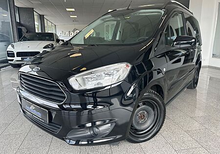 Ford Tourneo Courier Titanium Klimaauto. SHZ PDC
