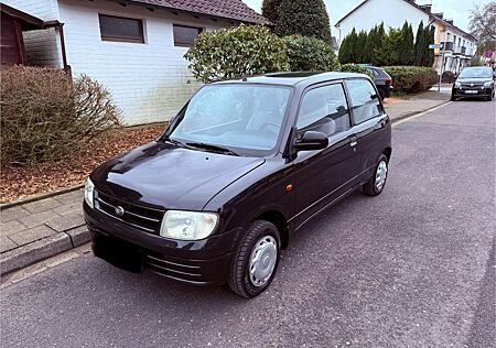 Daihatsu Cuore sauberes Winterauto mit wenig Kilometer!