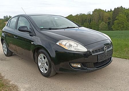 Fiat Bravo 1.4 T-JET 16V HU/AU neu