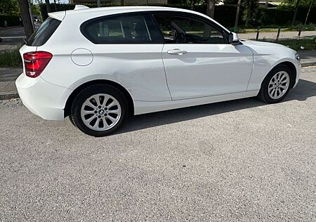 BMW 114i
