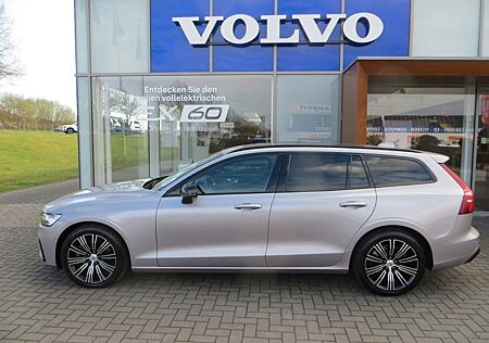 Volvo V60 B4 DCT Plus Dark HUD GSD MY 2026