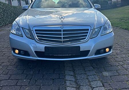 Mercedes-Benz E 200 CDI BlueEFFICIENCY Top gepflegt