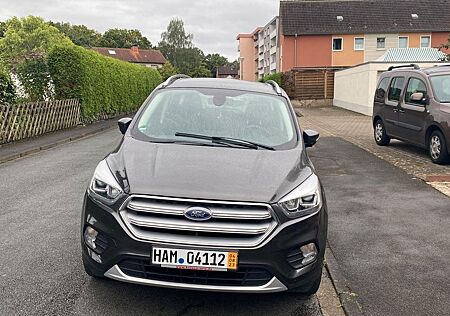 Ford Kuga 1,5 EcoBoost 4x2 88kW COOL & CONNECT CO...