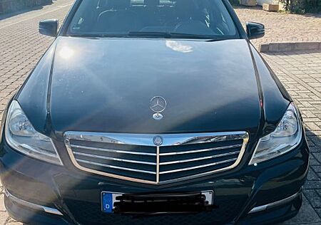 Mercedes-Benz C 180 BlueEFFICIENCY -