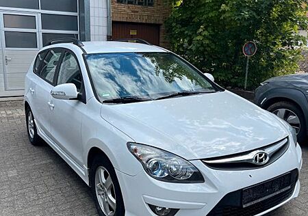 Hyundai i30 CW 1.6 CRDi 66 kW Edition20 Euro-5