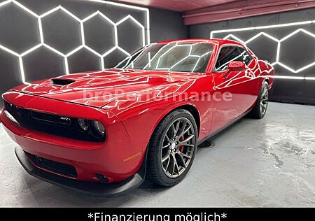 Dodge Challenger 6.4 SRT 392