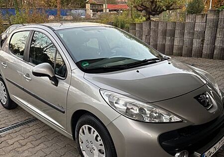 Peugeot 207 Urban Move / TÜV neu / Auspuff neu