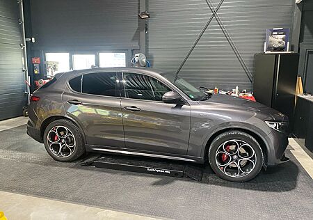 Alfa Romeo Stelvio 2.0 Turbo 16V 206kW Ti AT8-Q4 Ti