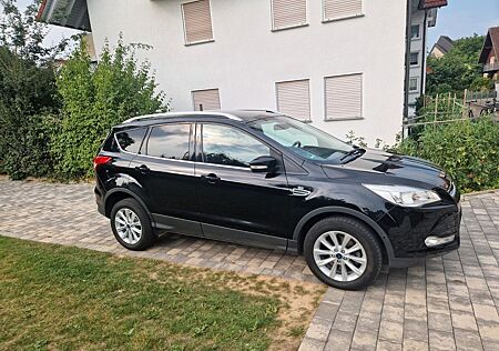 Ford Kuga 2,0 TDCi 4x4 132kW Titanium PowerShift ...