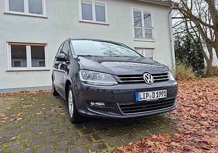 VW Sharan Volkswagen 2.0 TDI 4MOT BlueMotion Technology LI...