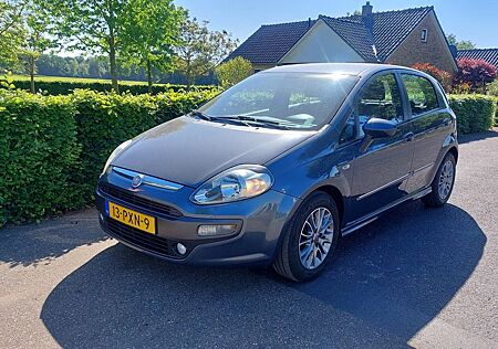 Fiat Punto EVO 1.3 M-Jet Dynamic CLIMA BJ 2011