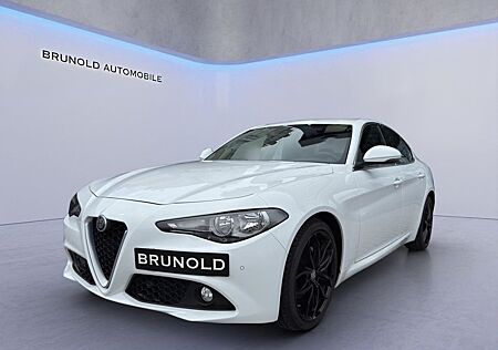 Alfa Romeo Giulia Serie 0 MY18 Super 2.0Turbo 16V (200 PS)