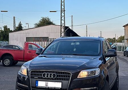 Audi Q7 3.0 TDI 7-Sitzer quattro tiptronic