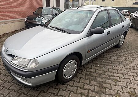 Renault Laguna RT 2.0