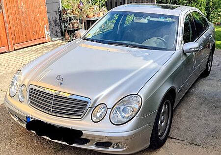 Mercedes-Benz E 220 CDI CLASSIC Classic