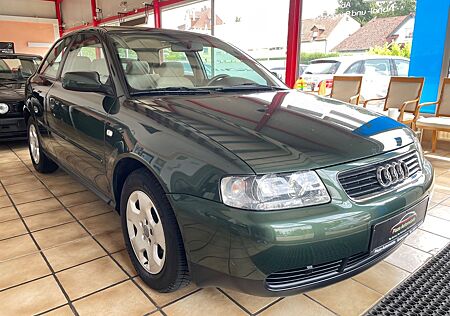 Audi A3 1.6 Alcantara HU NEU 1-Hand 1-A Zustand