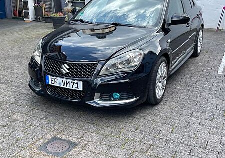 Suzuki Kizashi 2.4 SPORT CVT Allrad SPORT