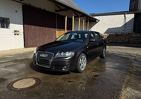 Audi A3 1.6 FSI S line Sportpaket plus Sportback ...