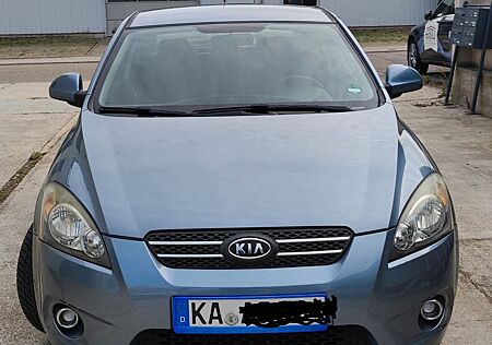 Kia Pro_ceed Zahnriemen Kupplung Keilriemen Wa.Pu. fast neu