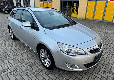 Opel Astra Sports Tourer 1.7 CDTI 150 Jahre,PDC/AHK!