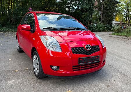 Toyota Yaris Sol