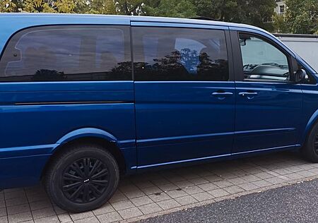 Mercedes-Benz Viano Lang AUTOMATIK 7 Sitze TÜV NEU AHK Shz PDC