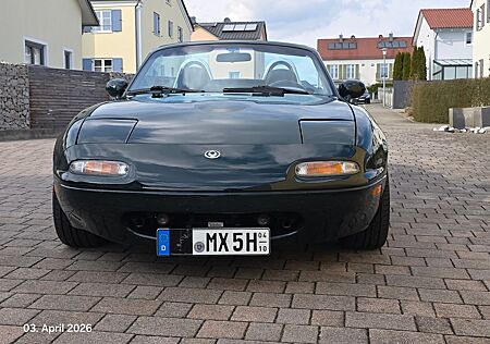 Mazda MX-5 1.9i EINMALIG / 1. Hand / UNGESCHWEISST