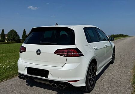 VW Golf Volkswagen 1.2 TSI 63kW BMT Comfortline Comfortline