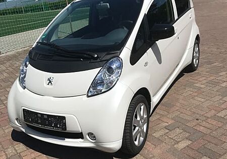 Peugeot iOn Elektromotor 49 kW Modell 2018 Modell 2018