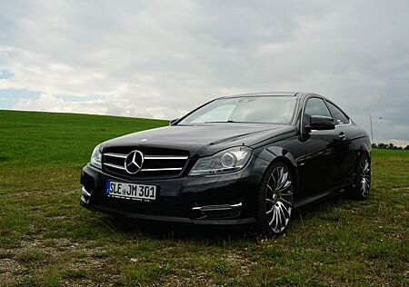 Mercedes-Benz C 250 CDI Sport Coupé Autom. Sport