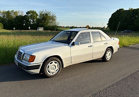 Mercedes-Benz E 250