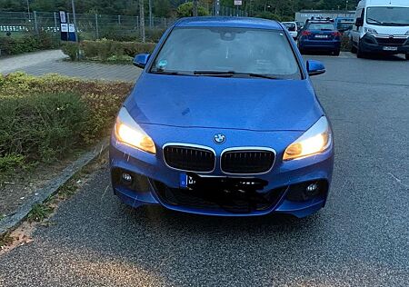 BMW 2er TOP ZUSTAND 220 Active Tourer 220i M-Sport