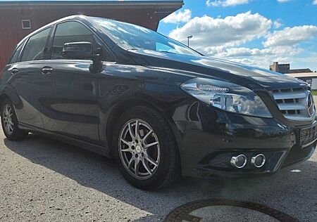 Mercedes-Benz B 180 CDI TÜV 04/27