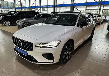 Volvo V60 AWD R Design Leder Pano. Harman/Kardon LED