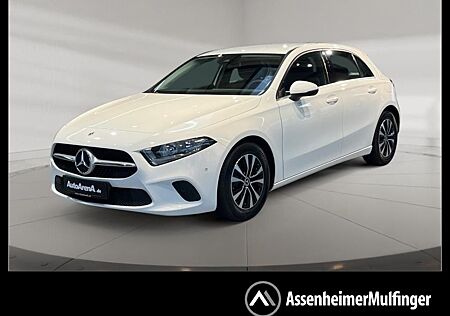 Mercedes-Benz A 180 Kompaktlimousine +MBUX+Style+Navi+PDC+AUT